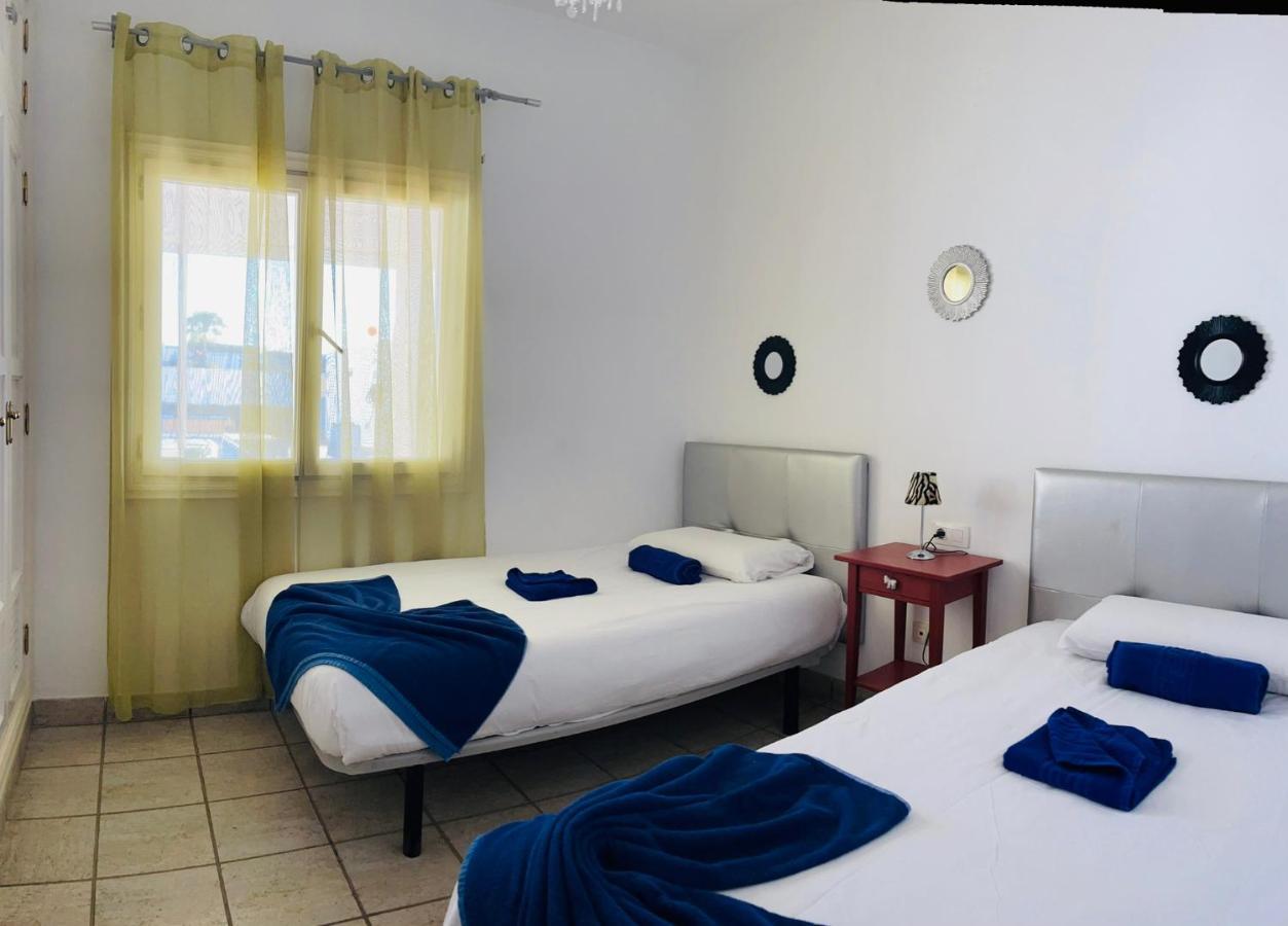 Villa Baroli Amplia Piscina Privada Climatizada Плая Бланка Екстериор снимка