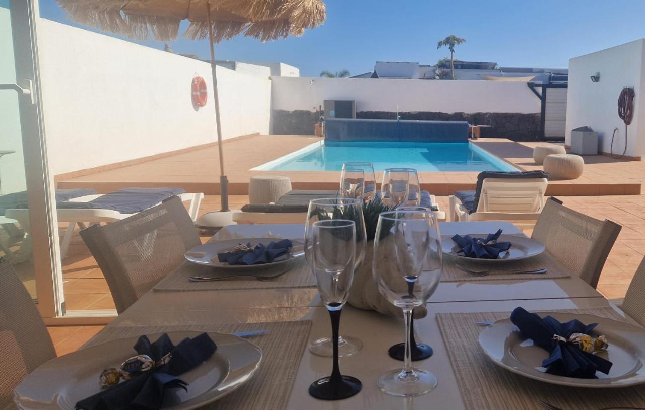 Villa Baroli Amplia Piscina Privada Climatizada Плая Бланка Екстериор снимка